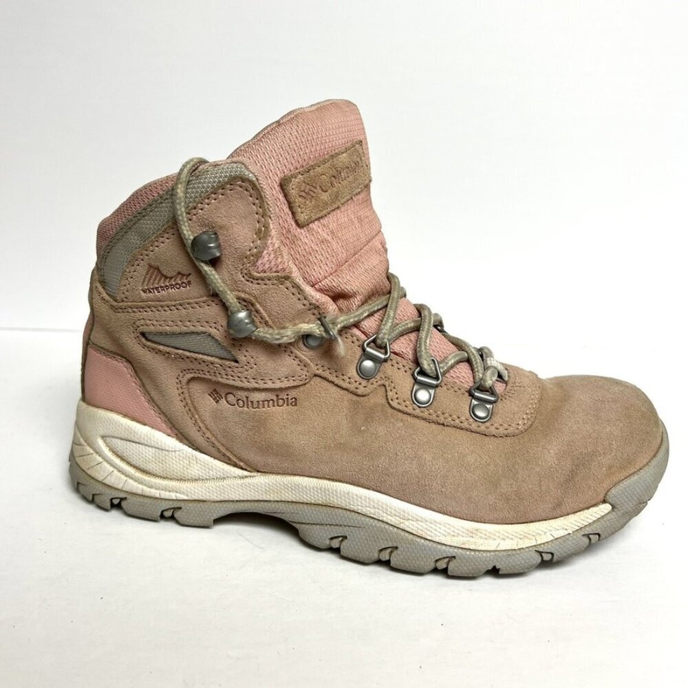 Columbia Womens Newton Ridge Plus Waterproof Boot Amped Pink Size 9 M